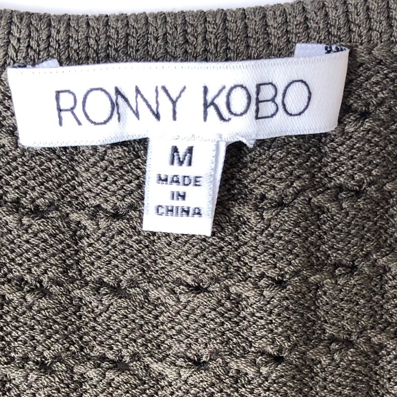 Ronny Kobo Lace Up Short Sleeve Dress with Side Slits, size M - Picture 8 of 8